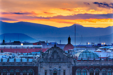 President's Palace Sunrise Zocalo, Center of Mexico City, at Nightのeditorial素材