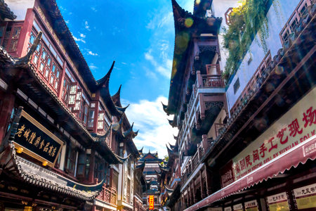 Old Shanghai Houses, Red Roofs, Yuyuan Old Town, Shanghai Chinaのeditorial素材