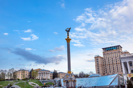 Independence Monument, Symbol of Ukraine Independence and Orange Revolution, Maidan Square Kiev Ukraine. Placard Memorials for those killed at Maidanのeditorial素材