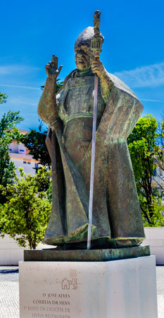 D Jose Alves Correia Da Silva Statue Basilica of Lady of Rosary Fatima Portugal. Church created on site where three Portuguese Shepherd children saw Virgin Mary of the Rosary.  Statue erected in 1960s by Joaquim Correia. D Jose Alves Correia Da Silva was のeditorial素材