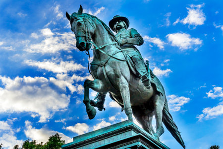 General John Logan Memorial Civil War Statue Logan Circle Washington DC.  Statue dedicated in 1901, Sculptors Franklin Simmons and Richard Hunt.  Logan was close to US Grant, promoted to Brigadier General at Fort Donelson, won the Congressional Medal of Hのeditorial素材