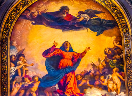 Titian Assumption Virgin Mary Rise to Heaven  Painting Santa Maria Gloriosa de Frari Church San Polo Venice Italy.  Church completed mid 1400s.  Titian Painted Assumption Mary Rise to Heaven Painting in 1518のeditorial素材