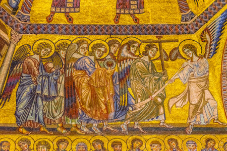 Angels Biblical Stories Mosaic Dome Bapistry Saint John Duomo Cathedral Church Florence Italy. Bapistry created 1050 to 1150, mosaics by Friar Jacobus in 1200s.のeditorial素材