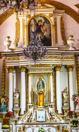 Altar Guadalupe Angel Temple Convent Carmen Alto Church Oaxaca Juarez Mexico. Started n the 1500s, finished 1751のeditorial素材