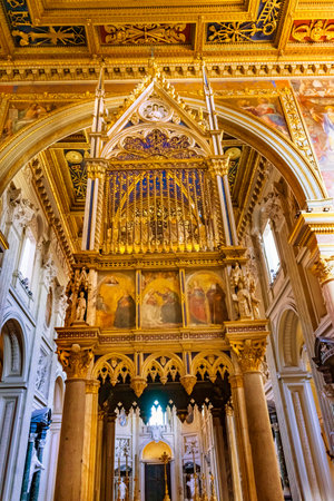 High Altar Ciborium Basilica Saint John Lateran Papal Cathedral Church Rome Italy. 1 of 4 Papal basilicas, Oldest Papal Church built 324 by Emperor Constantine forJohn Baptist, John the Evangelist. Ciborium canopy covers high altarのeditorial素材