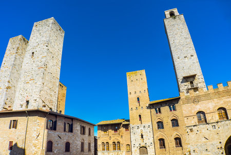 Cugansei Medieval Stone Towers San Gimignano Tuscany Italyのeditorial素材