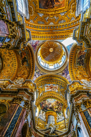 Ceiling Frescoes Arches Basilica Saint Ambrogio Carlo al Corso Basilica Church Rome Italy.  Built in the 1600s and dedicated to Saints Ambrogio and Carlo al Corso.のeditorial素材