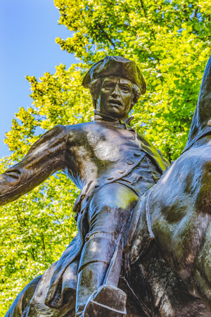 Paul Revere Statue Freedom Trail Boston Massachusetts. Statue installed in 1940 by Cyrus Dallin, who died 1944のeditorial素材