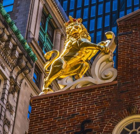 Golden British Lion Faneuil Meeting Hall Freedom Trail Boston Massachusetts.  Meeting place American Revolution later Town Hall British government house during occupationのeditorial素材