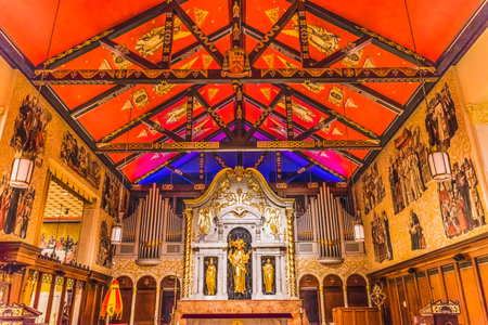 Altar Basilica Red Roof Cathedral of Saint Augustine Saint Augustine Florida.  Founded in 1565 Oldest church in contiguous United Statesのeditorial素材