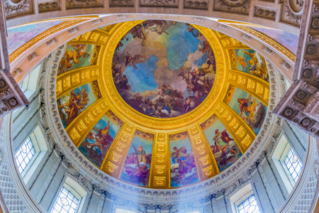 Dome Interior Paintings Church Les Invalides Paris France.  Church created 1670. Paintings by Charles de La Fosse in 1705 Military muesum tombs military figures including Napoleon 1のeditorial素材