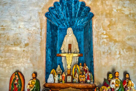 Mary Crucifix Chapel Garden Mission San Xavier del Bac Catholic Church Tuscon Arizona Founded 1692のeditorial素材