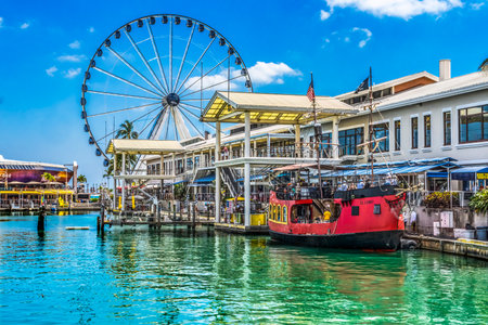 Ferris Wheel Bayside Marina Restaurants Pirate Ship Shops Shopping Port Miami Floridaのeditorial素材