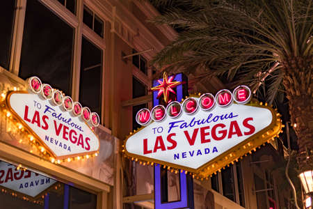 Welcome to Las Vegas Signage at the Las Vegas Strip, Las Vegas Nevada USA, March 30, 2020のeditorial素材