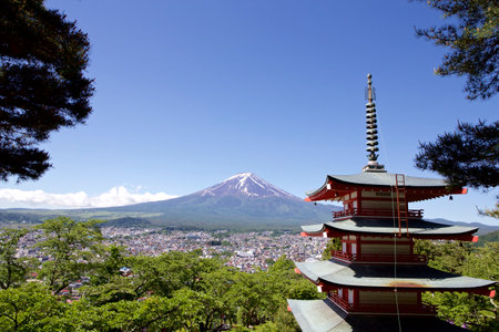 Mt. Fuji viewed from Sengen at the shrine in Japanのeditorial素材