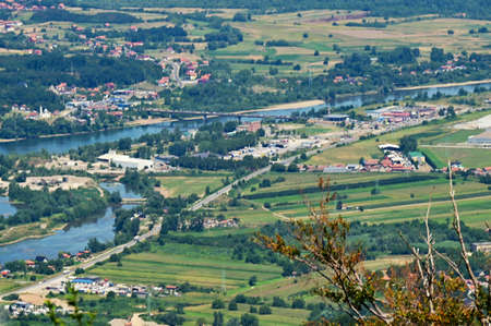 beautiful picture of a city from a mountain