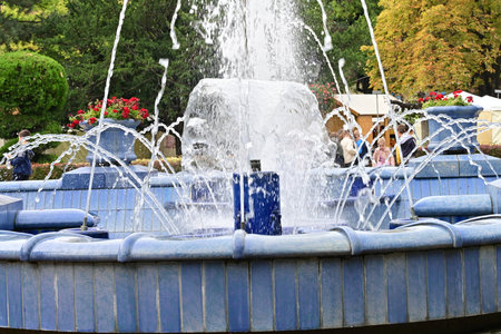 Fountains in the park of the city of Chelyabinskの写真素材
