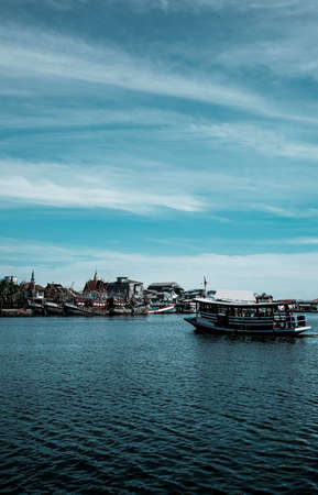 Transport ferry service cross the riverの写真素材