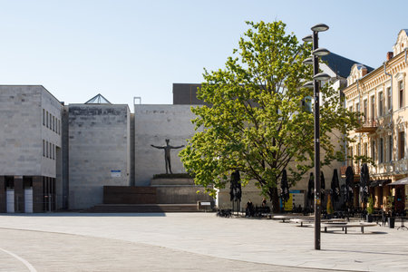 Kaunas, Lithuania - August 12, 2022: Mykolas Zilinskas Art Gallery.  Statue "Human" by Petras Mazuras, 1986.のeditorial素材
