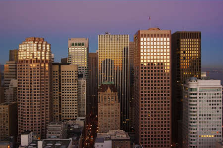 San Francisco skyline at duskのeditorial素材