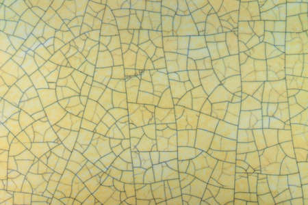 Marble surface The pattern is broken in yellow on the wall.