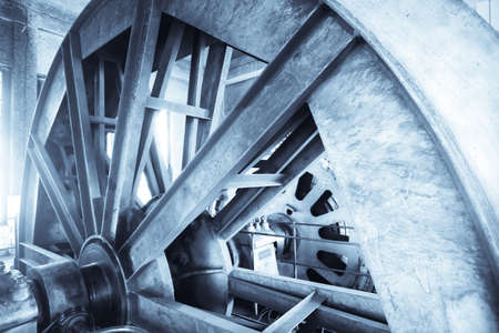 Color image of the elevator's top wheel, in a coal mine.