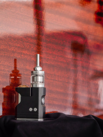 Advanced personal vaporizer or e-cigarette Vintage style, side by side style
