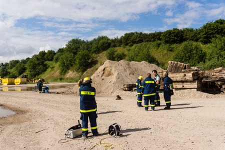 Ruins and forests as a training ground for future rescue dogs at the Federal Agency for Technical...