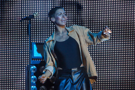 Kiel, Germany  29nd June, 2014  The Band Frida Gold is performing on the NDR 2 Stage during the Kieler Woche 2014 のeditorial素材