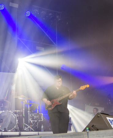 Kiel, Germany - June 24th 2016: The Band Frida Gold plays during the Kieler Week 2016のeditorial素材