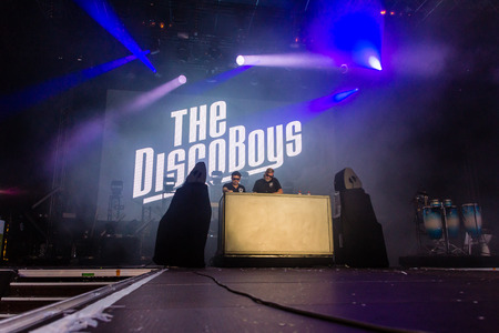 Kiel, Germany - June 23rd 2016: The "Disco Boys" on the NDR Stage during the sixth Day of the Kieler Woche 2016のeditorial素材