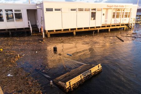 Kiel, Germany. 5th January, 2017. Kiel, Capital of Schleswig-Holstein, North Germany, after storm front "Axel" and a storm tide has passed awayのeditorial素材
