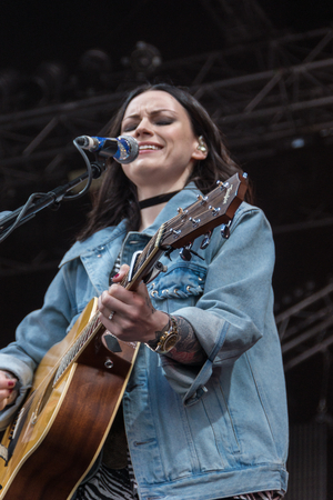 KIEL, GERMANY - June 16 2017: The singersongwriter Amy Mcdonald is performing on the HÃ¶rn BÃ¼hne at the Soundcheck Friday during the Kieler Woche 2017のeditorial素材