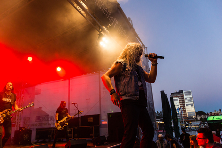 Kiel, Germany - June 18th 2017: The AC/DC Tribute Band Bon Scott is performing during the Kieler Woche 2017のeditorial素材