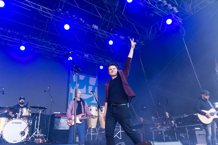 Kiel, Germany - June 17th 2017: Michael Patrick Kelly on the Rathaus Stage on the first Day of the Kieler Woche 2017のeditorial素材