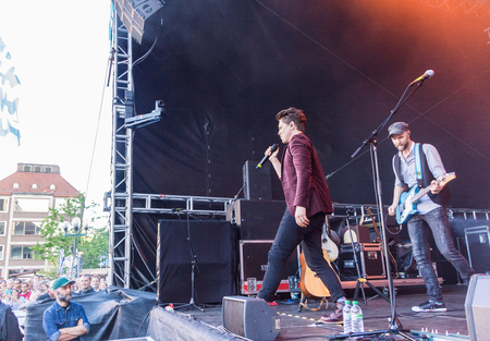 Kiel, Germany - June 17th 2017: Michael Patrick Kelly on the Rathaus Stage on the first Day of the Kieler Woche 2017のeditorial素材