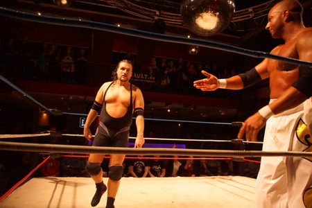 Kiel, Germany. 20th Jan, 2018.The the fight between App Singh and former WWE and TNA Wrestler Joe E. Legend for the Maximum Championshipのeditorial素材