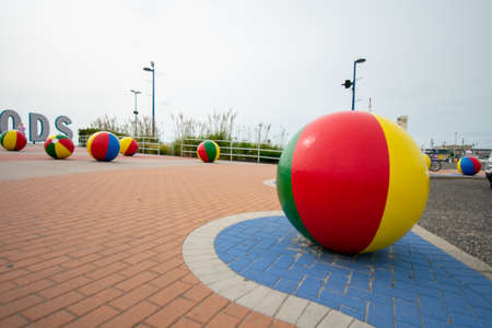 WILDWOOD, NEW JERSEY - September 17, 2020: A Beach Ball in Front of the Famous Wildwood Sign at the Wildwood Boardwalkのeditorial素材
