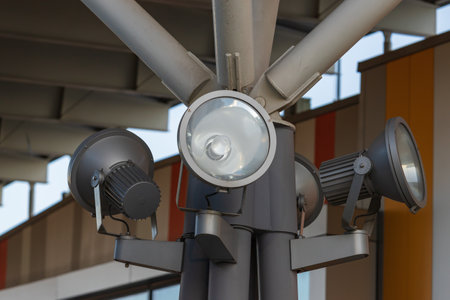 Reflectors on the column to illuminate the space