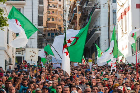Algeria, Algiers: Algerians maintain pressure of protests, against the current government, and against corruptions in The countryのeditorial素材