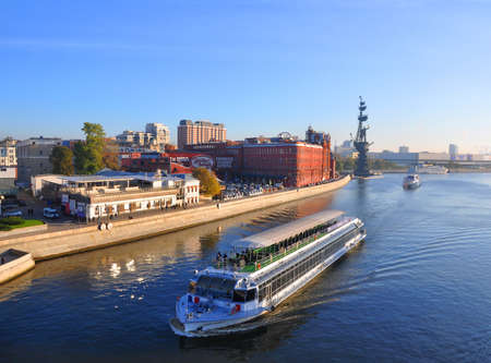 Pleasure boat "River Palace 2" on the Moscow River near the walls of the factory "Red October". Moscow. Russiaのeditorial素材
