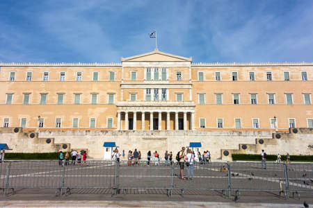 ATHENS, GREECE - MAY 15: People in front of the tomb of the unknown soldier watching for the guard change in Athens on May 15, 2014 in Athens, Greeceのeditorial素材
