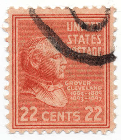 UNITED STATES - CIRCA 1938: stamp printed in United states (USA), shows The likeness of Grover Cleveland (1837-1908) appears on the 22-cent value of the 1938 Presidential Series, circa 1938 のeditorial素材