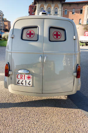 FLORENCE, ITALY - SEPTEMBER 23: Old italian ambulance car in a central square of the city, on September 23, 2014 in Florence, Italy.のeditorial素材