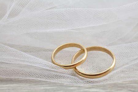 Gold wedding ringsの写真素材