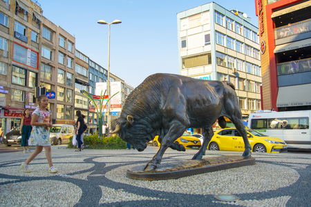 ISTANBUL, TURKEY: Bull statue at the Kadikoy squareのeditorial素材