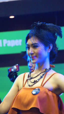 BANGKOK,THAILAND-DECEMBER 2 : Unidentified People in Photo Fair 2012 on DECEMBER 2,2012 in BANGKOK,THAILAND.のeditorial素材