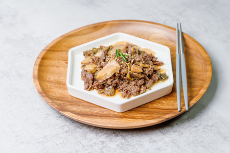 Bulgogi, korean food, Bulgogi is prepared with beef that has been marinated in soy sauce, honey, minced green onion, garlic, sesame seeds, and pepper, and then grilled. The excess liquid can be mixed with rice, which tastes as good as the bulgogi itself.の写真素材