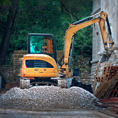 heavy digger machine vehicle working at place