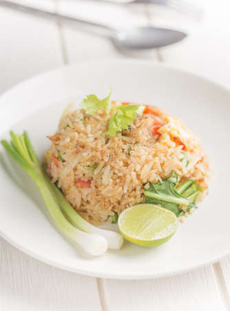 close-up fried rice on white table angle side viewの写真素材